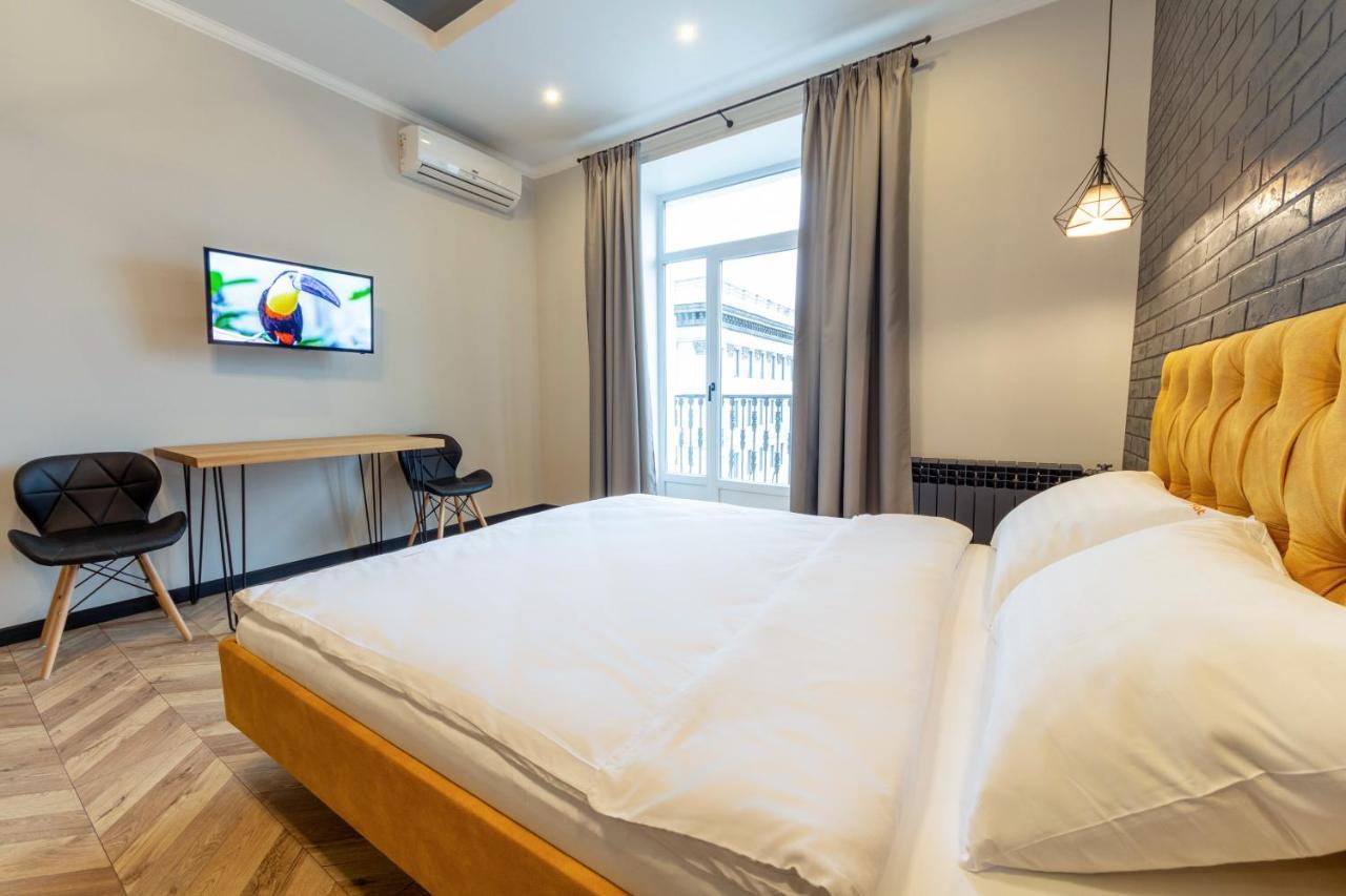 Idea Design Apart-Hotel Prorizna Kiev Extérieur photo