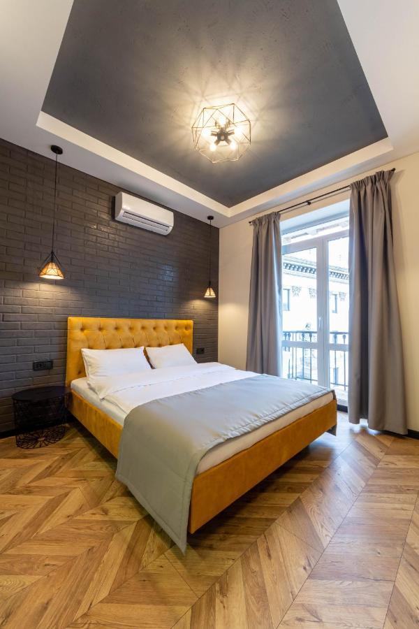 Idea Design Apart-Hotel Prorizna Kiev Extérieur photo